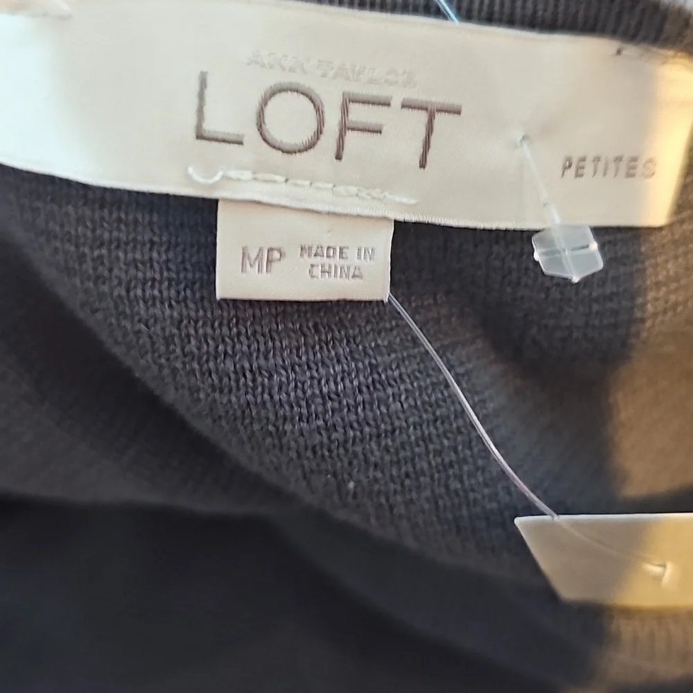 LOFT Size MP Gray Knit Top Sweater